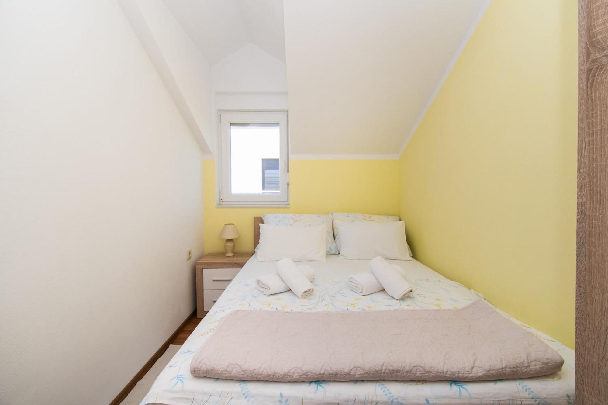 Apartment Ninic Срима Экстерьер фото