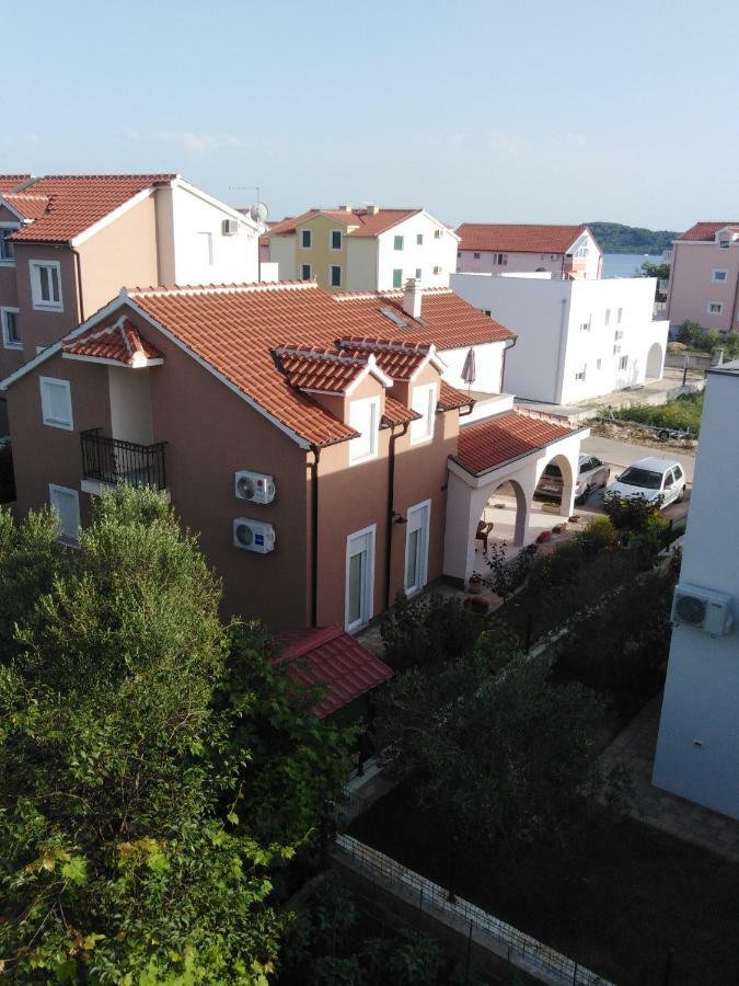 Apartment Ninic Срима Экстерьер фото